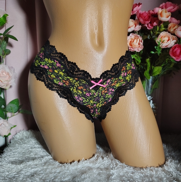 Vintage Victoria's Secret Sexy Little Things Cheeky - Picture 1 of 7